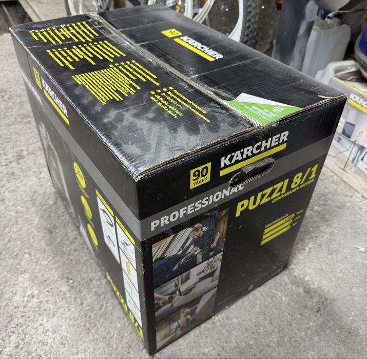 Продам Karcher Puzzi 8/1 новый кершер моющий пылесос