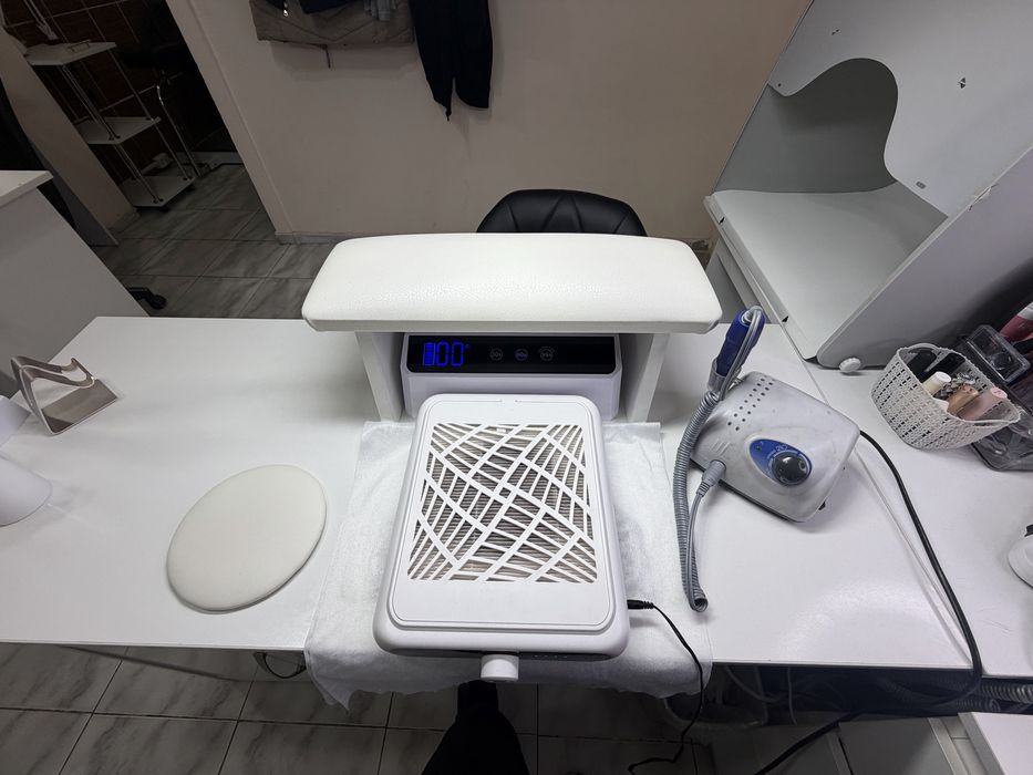 Продам набор для маникюра