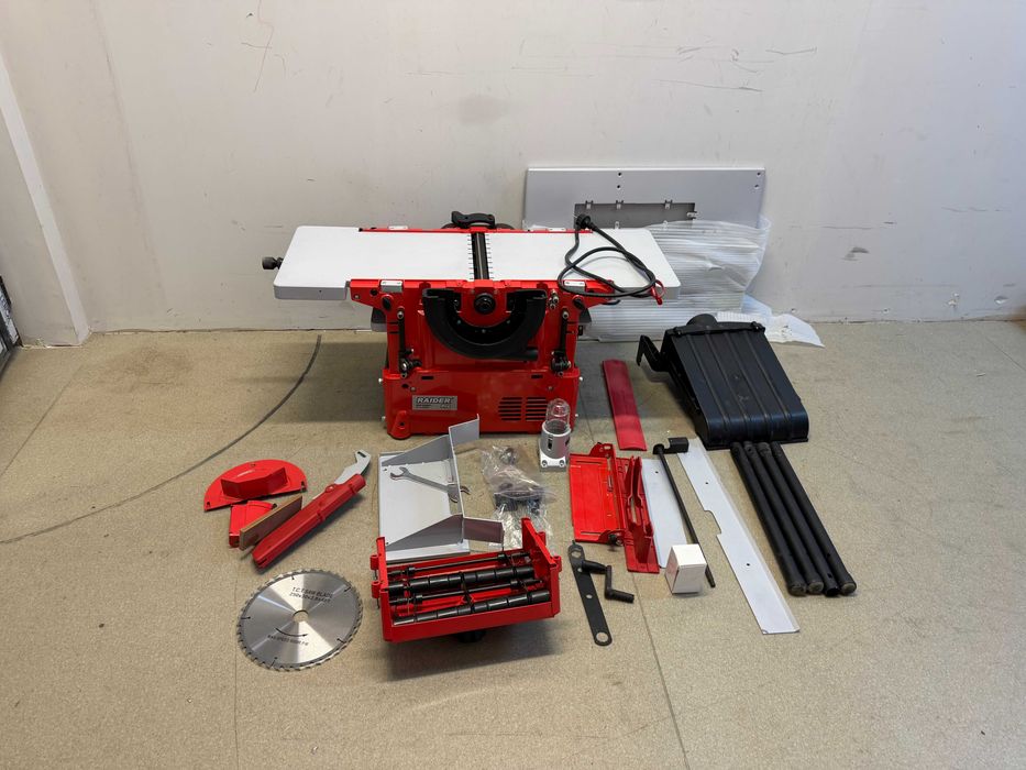 Абрихт Щрайхмус -Машина Дървообрабoтваща Мултифун. 2200W  RDP-CWM01