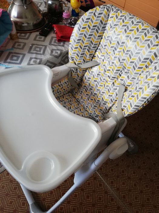 Столик для кормления