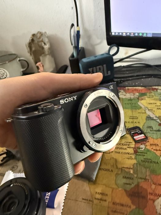 Sony ZV-E10 4K cu Obiectiv 16-50mm