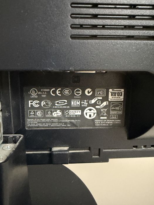 Продам 2 монитора HP