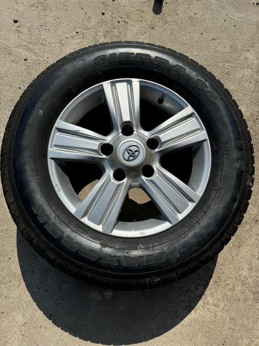 Диск оригинал с новый резиной R18