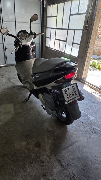 Aprilia Leonardo 150