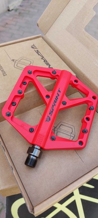 Pedale policarbonat pe rulmenti SprintBike, diferite culori