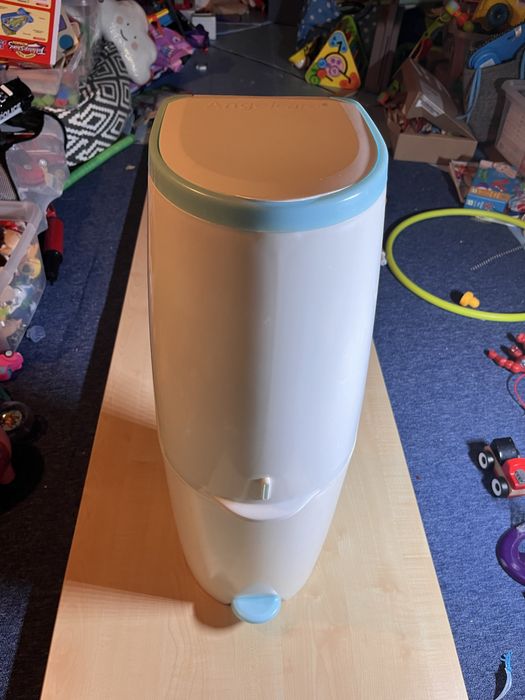 Cos de scutece automat Angelcare