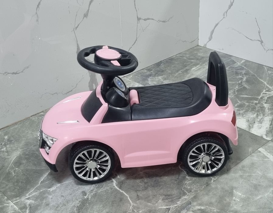 Продам  толакар Audi розовый