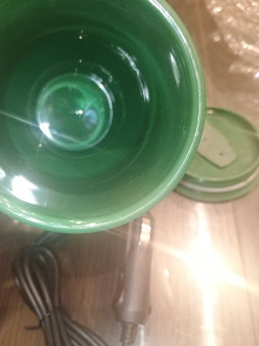 Автокружка с автоподогревом