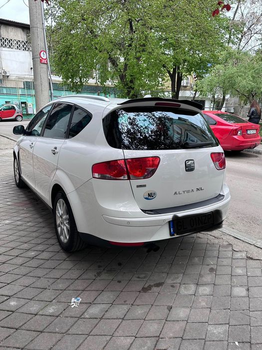 SEAT Altea XL 2010 — imagine 3