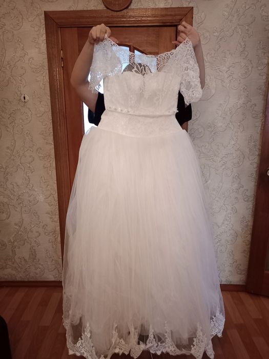 Продам свадебное платье