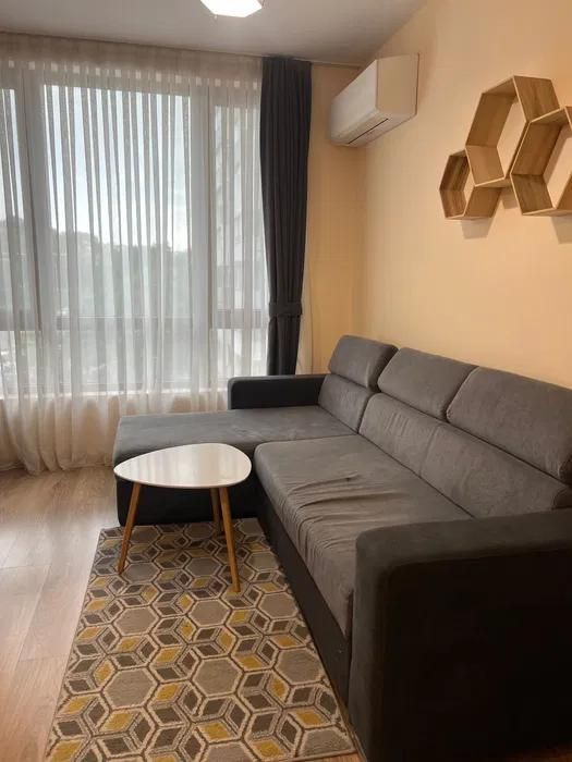 Дава се под наем Двустаен апартамент в Варна, Възраждане 2 - 60 кв.м за 400 € - Снимка #3