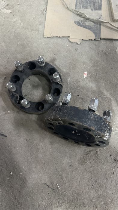 Проставки 3см на внедородник 6x139