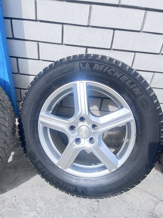 Колеса R17 в сборе