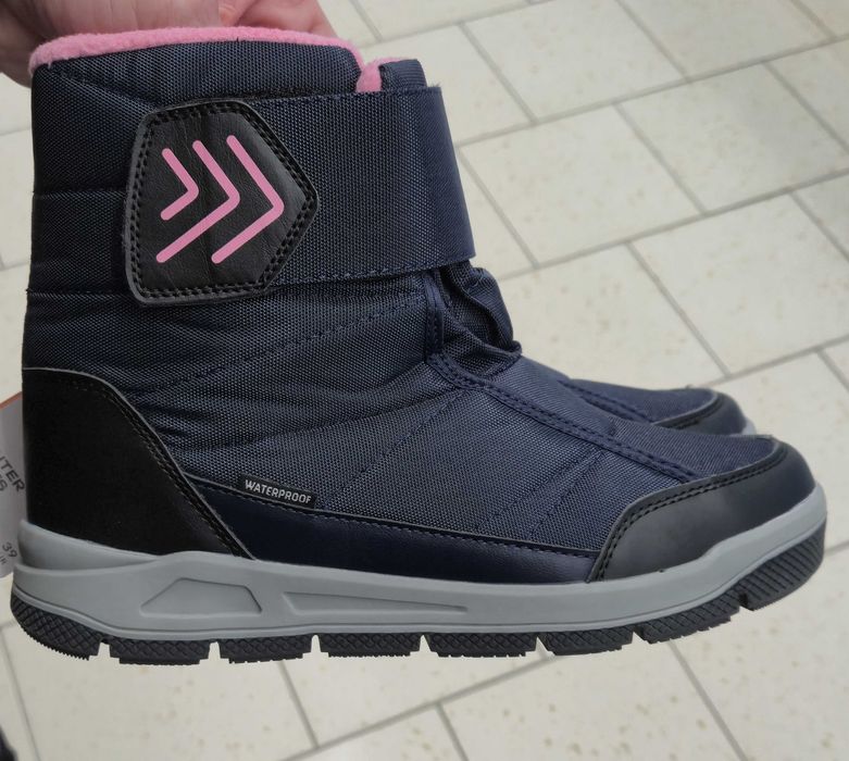 Дестки ботуши за момиче нови