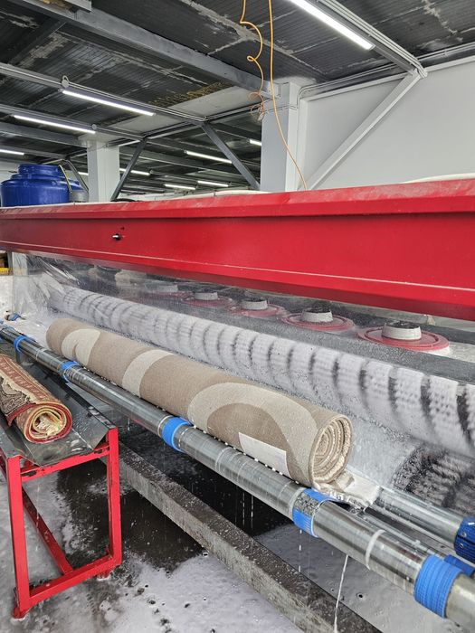 Utilaje spălătorie covoare, mașina spalat, desprafuitor, centrifuga