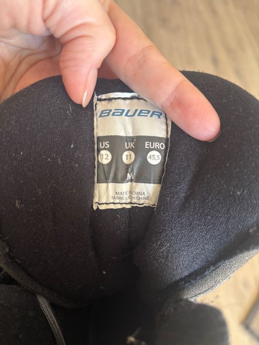 Продам коньки Bauer размер 45