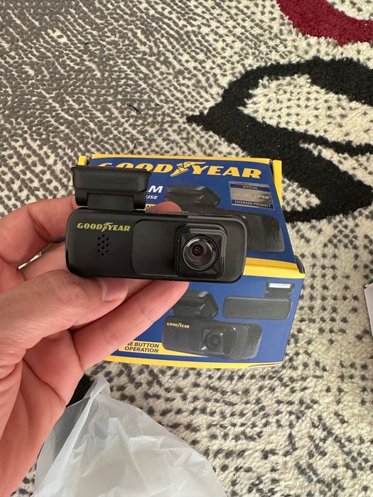 Car video recorder - видео регистратор Goodyear