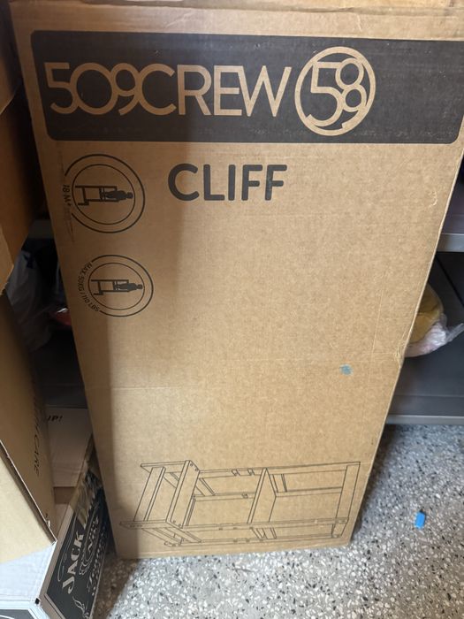 Чисто нов кула монтесори