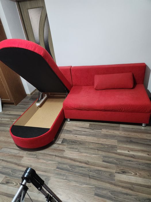 Coltar extensibila cu lada de depozitare