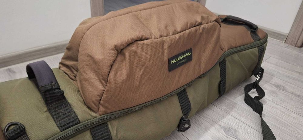 Waders FOX Lightweight Green marimea 45 nou-nouti + husa pescuit KORUM Transition Opportunist Foldall (2 rods + 3 compartimente mari de depozitare)
