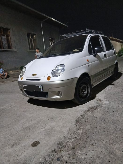Matiz 2010 best sotiladi