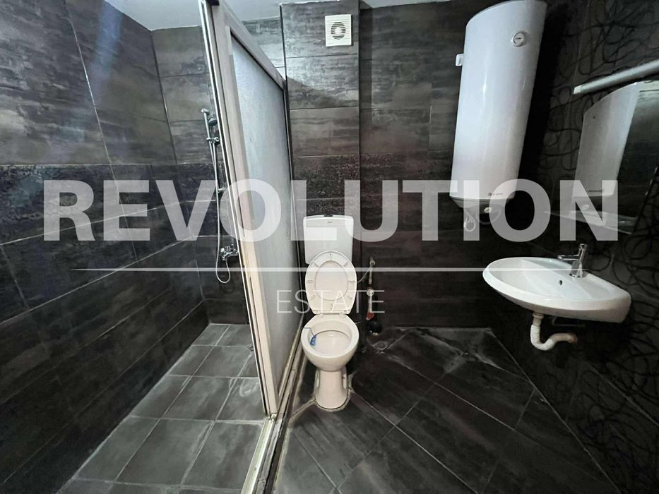 Дава се под наем Двустаен апартамент в Варна, Цветен квартал - 70 кв.м за 375 € - Снимка #5