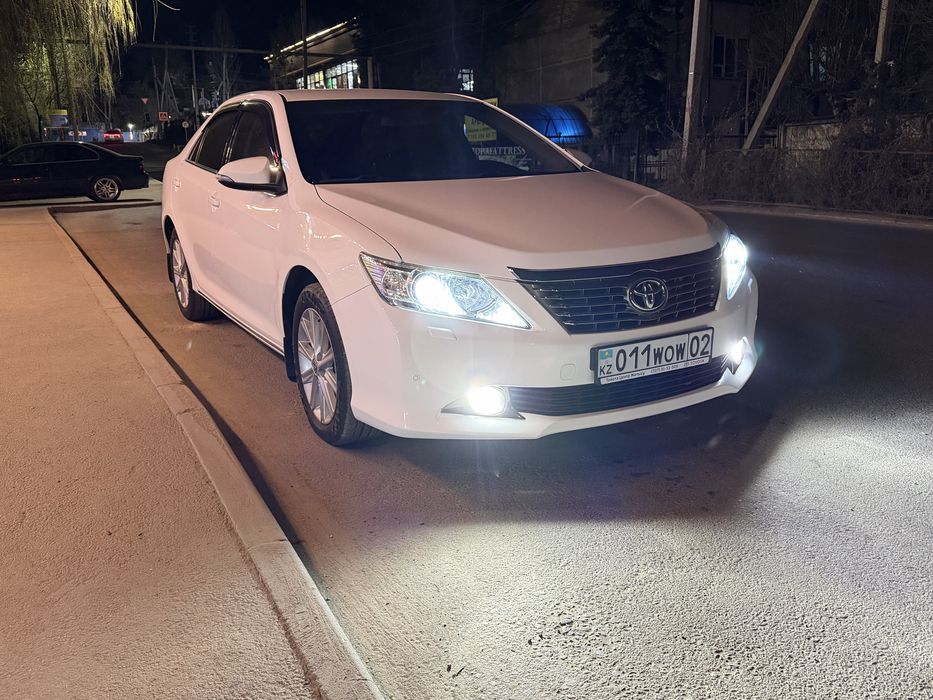 Камри 50.