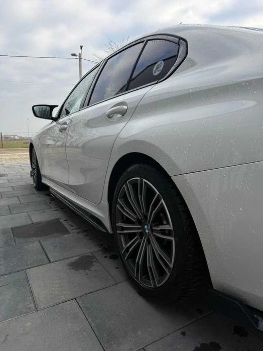Extensii praguri BMW G20 G21 pachet M Negru Lucios M-tech