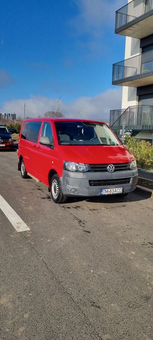 Vând transporter 8+1/ M1 /DSG 7+1/140 cp/2013.