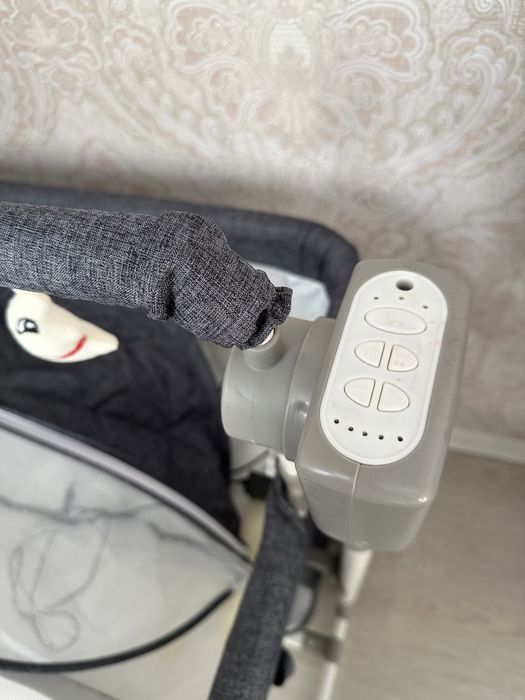 Манеж-кровать Asomy в идеальном состаяние