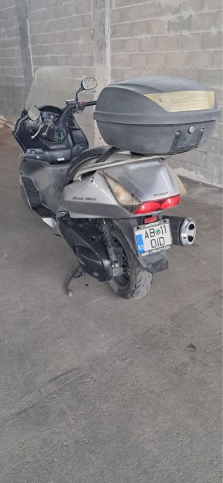 Honda Silver Wing 400