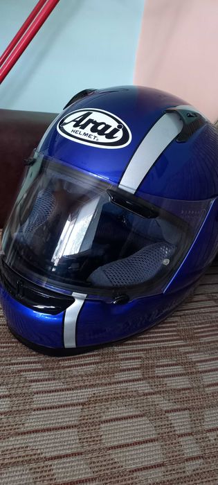 Пистова каска Arai viper-GT