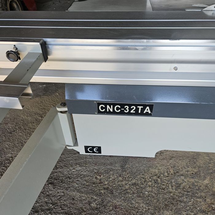 CNC Форматен циркуляр 3200мм.