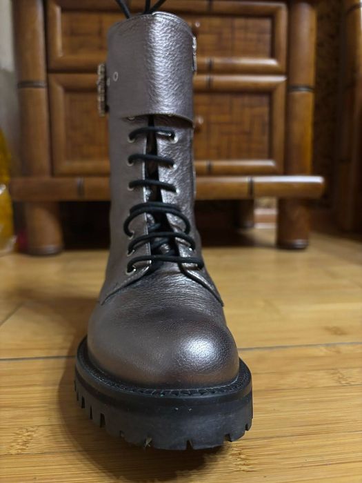 Ботинки женские  кожаные