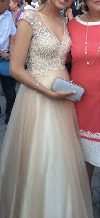 Продам платье