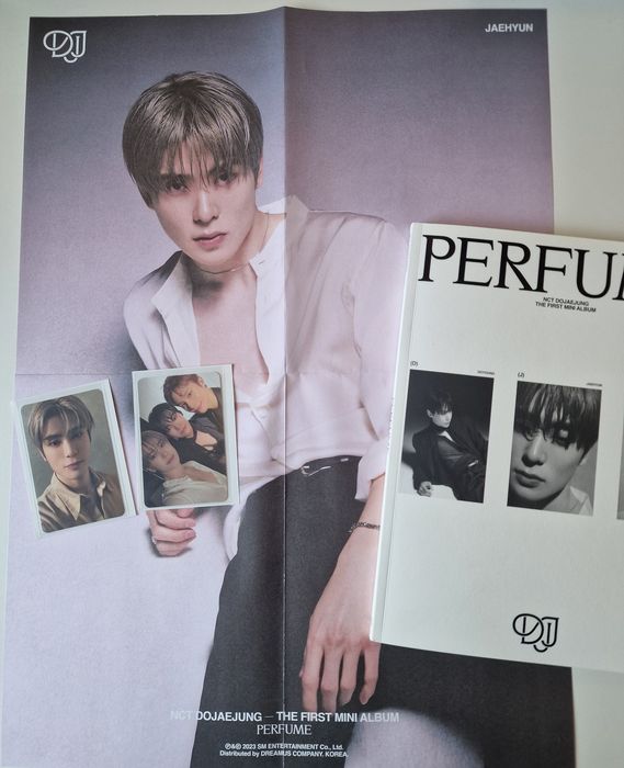 Кпоп албум NCT DOJAEJUNG - Perfume (Photobook ver.)