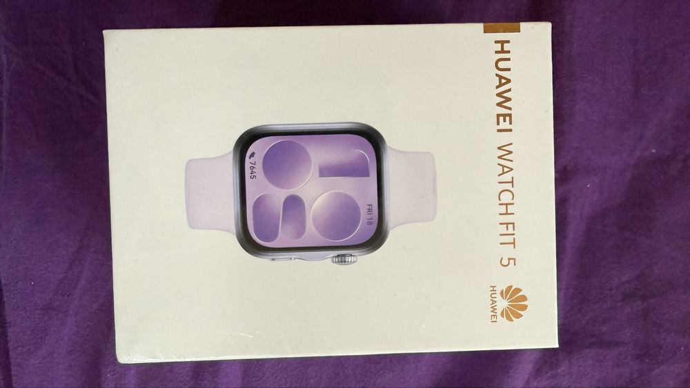 Запечатан Смарт чесовник  Huawei
