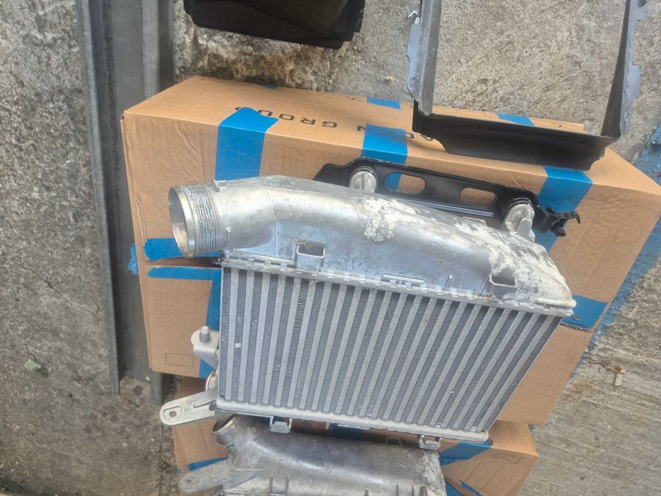 Intercooler stanga dreapta Audi RS6 RS7 C8 2022 4K0145806B 4K0145805B