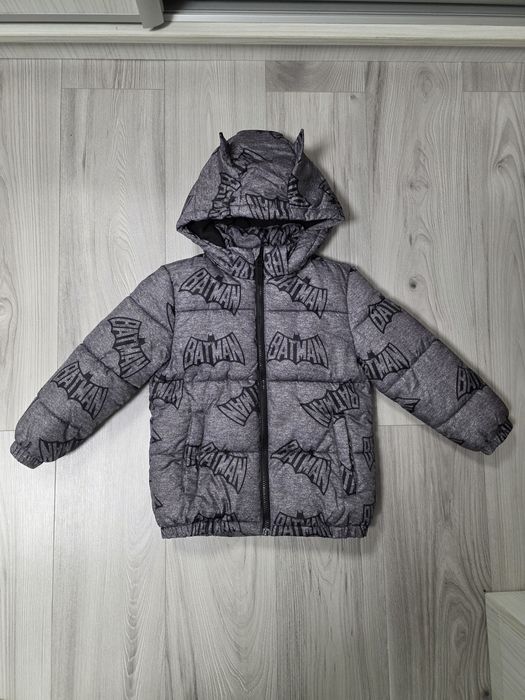 Geaca de iarnă H&M (BATMAN)mar.116(5-6ani)