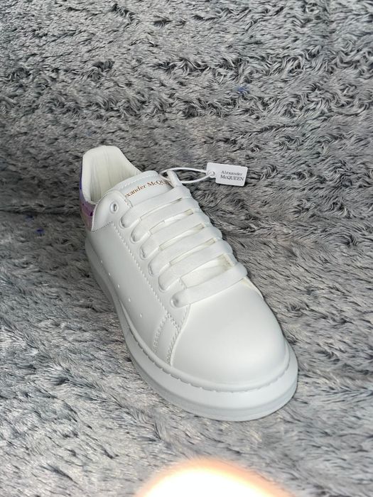 Alexander Mcqueen