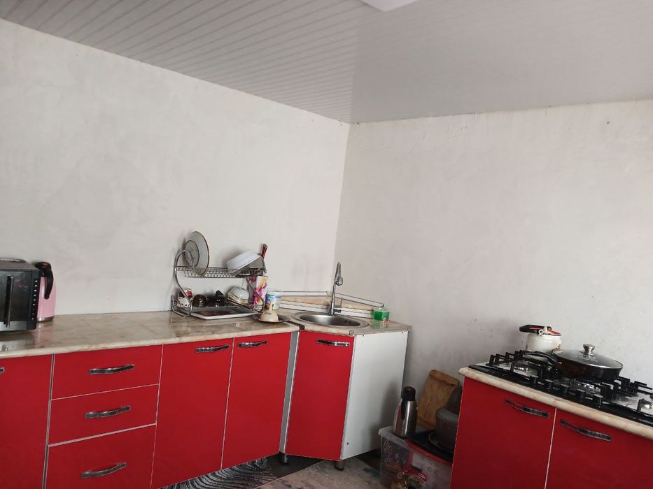 Tovoqsoyda 4 sotix xovli sotiladi