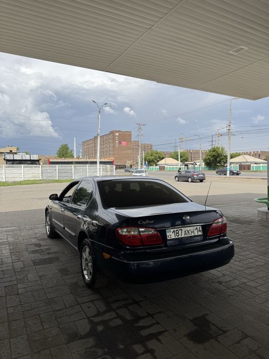 Продам машину нисан цефира