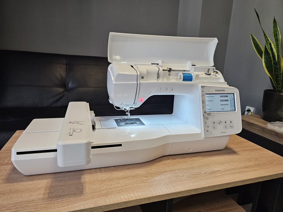 Vand Masina de brodat Brother Innov-is NV880E - Accesorii/Cons. inclus