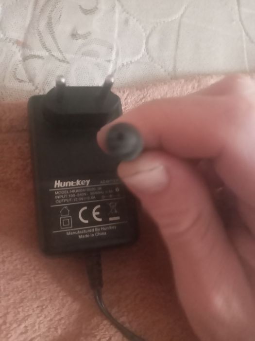 Продам зарядное устройство