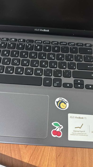 Ноутбук Asus VivoBook 15
