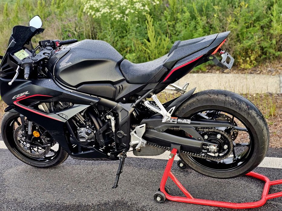 Honda cb650r 2025 A2 35kw