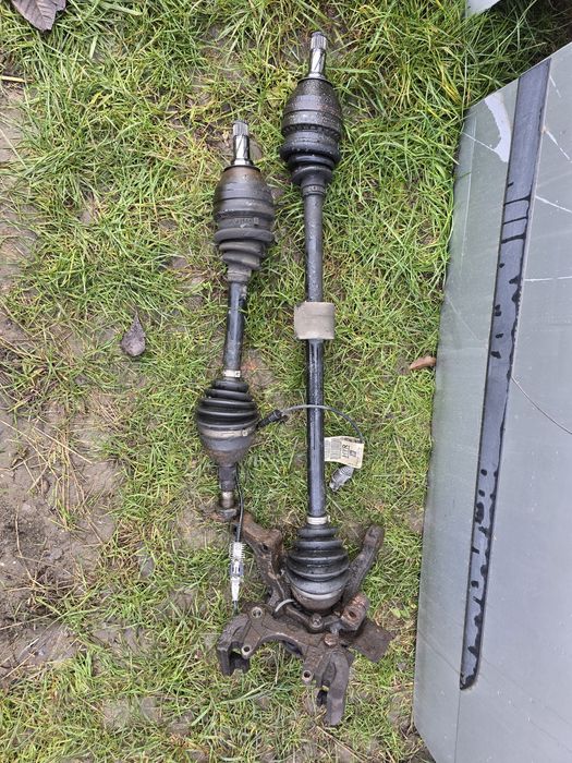 Planetara dreapta stanga opel astra h 1.7