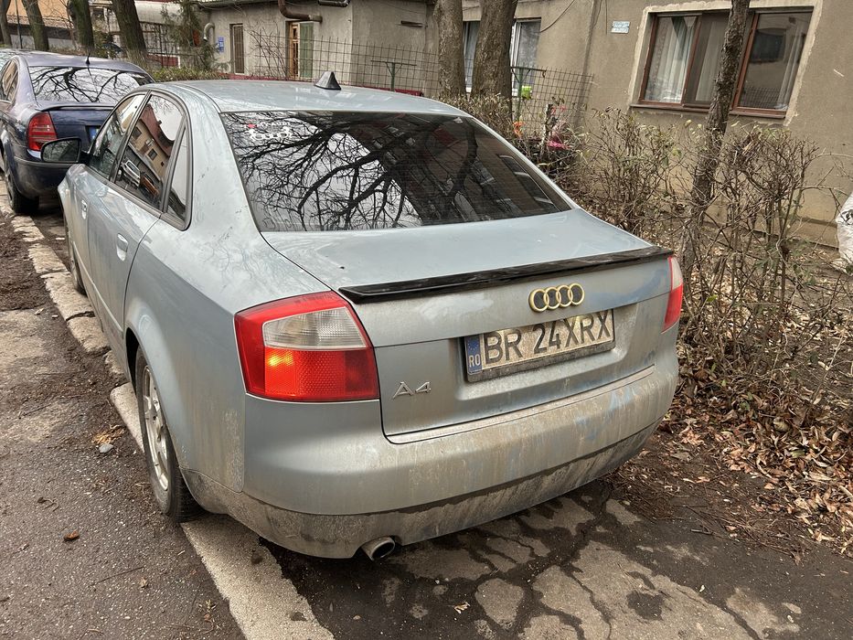 Audi A4 B6 2001-benzina 1600 cmc si GPL-acte valabile