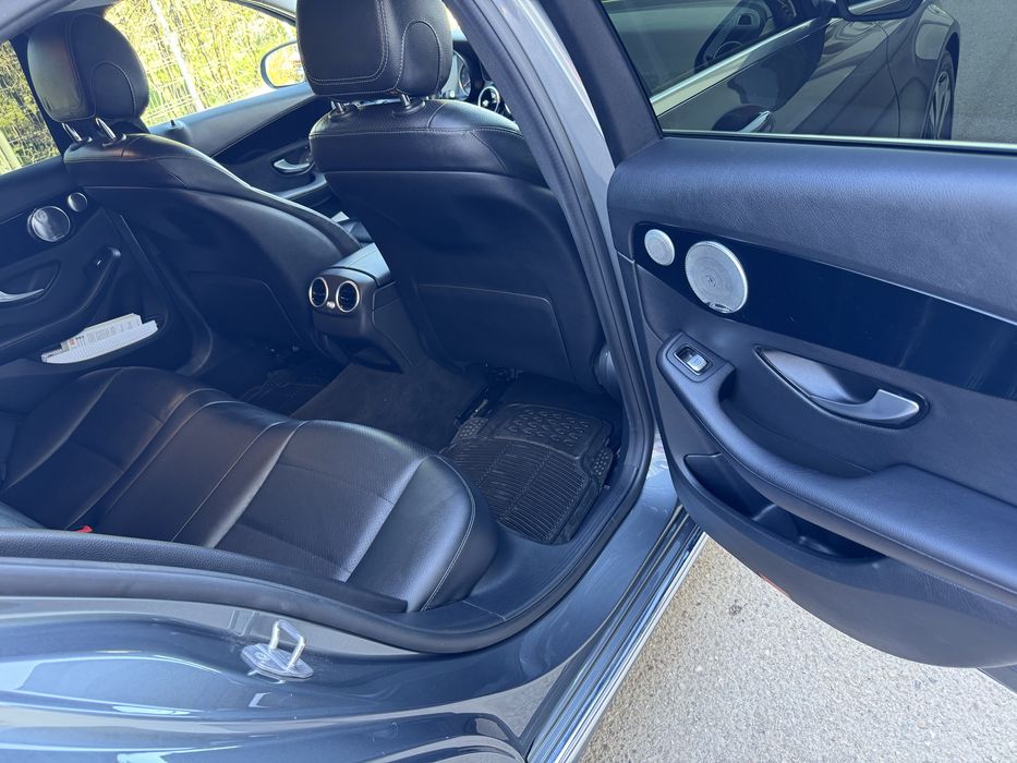 Vand Mercedes-Benz C200