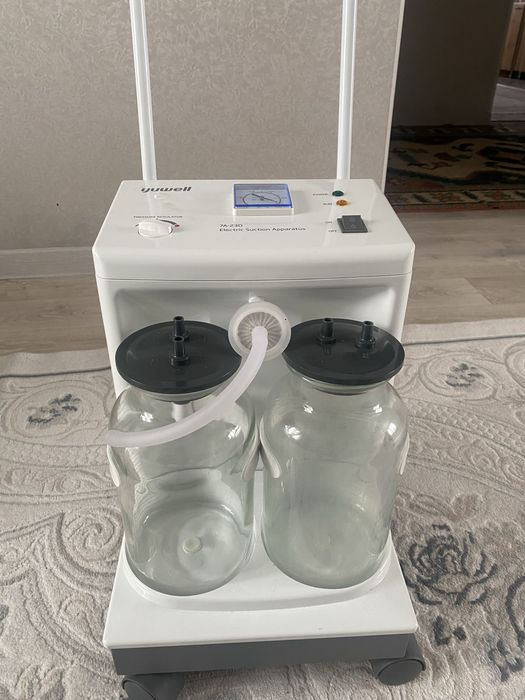 Продам медицинскии отсасователь